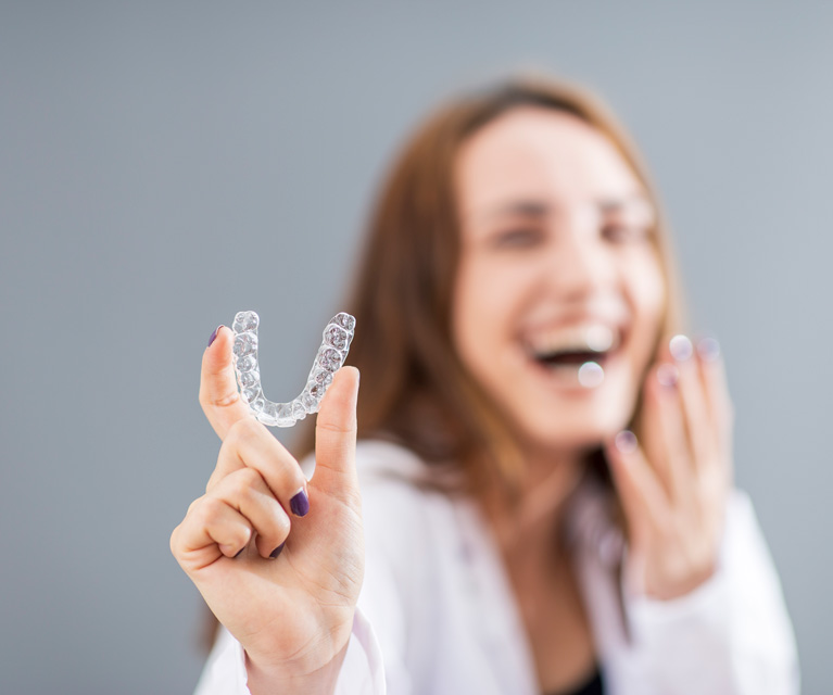How does InvisalignÂ® for teens work?